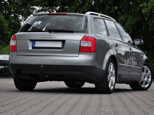 Стоп-сигнал Audi A4 B6 Avant 2001–2004 верхний (третий стоп) Стоп-сигнал Audi A4 B6 Avant 2001–2004 верхний (третий стоп)