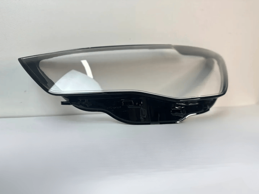 Оптика передняя, стекло фар левое на AUDI A3 8V (12-16 г.в.) до рестайлинга