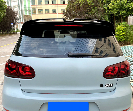 Спойлер на Volkswagen Golf 6 стиль Oettinger чорний глянсовий ABS-пластик