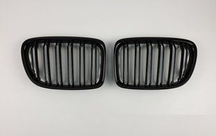Решітка радіатора BMW X1 E84 М чорний гянець