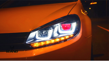 Оптика передняя, фары на Volkswagen Golf 6 с красной линзой