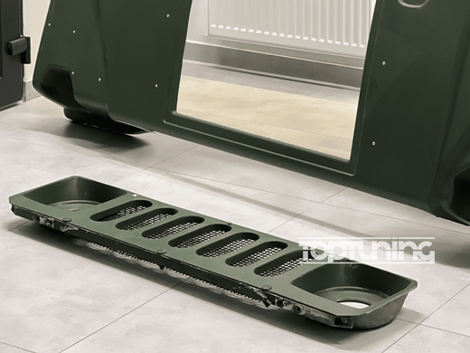 Решетка радиатора на HUMMER M998 HMMWV