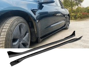 Накладки на пороги Tesla Model 3 Highland 2023+ чорний глянець ABS