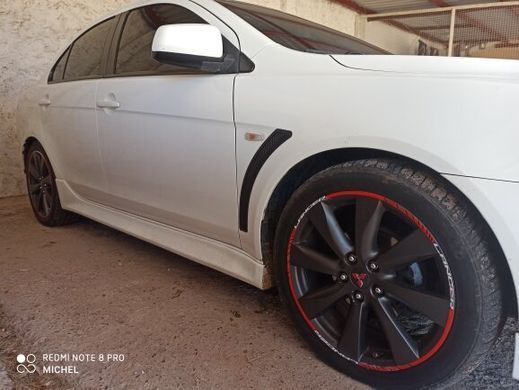 Накладки на крылья Mitsubishi Lancer X