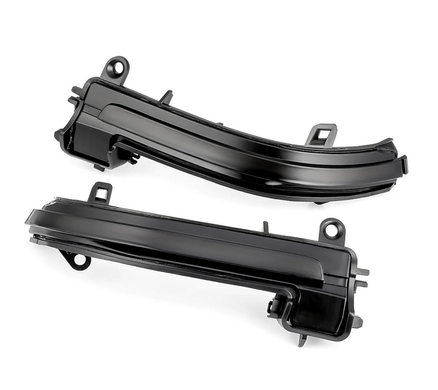 Динамічні повторювачі поворотів BMW F20 / F22 / F30 / F32 / X1 димчасті