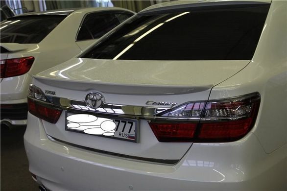Спойлер багажника Toyota Camry 50/55 (склопластик)