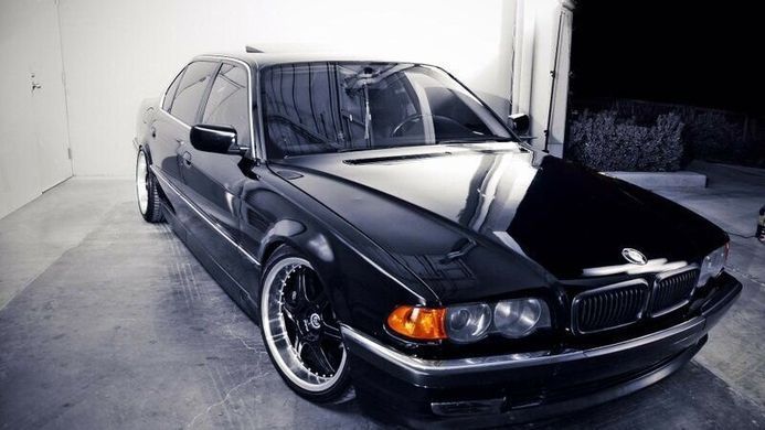 Решітка радіатора BMW E38, чорний мат