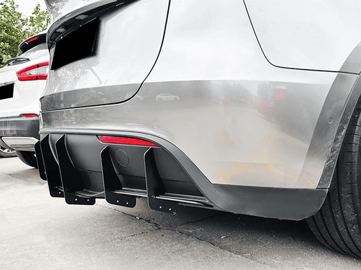 Накладка заднього бампера Tesla Model Y чорний глянець (2018-2025)