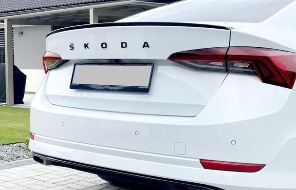 Спойлер багажника Шкода Октавія A8 ABS-пластик (2019-...)