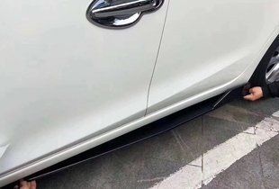 Накладки (дифузори) порогів автомобіля, чорні 2.25 метри