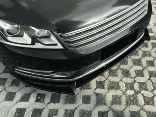 Накладка переднього бампера Volkswagen Passat B7