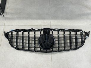 Решітка радіатора MERCEDES W205 стиль GT чорний глянець (2014-2018)