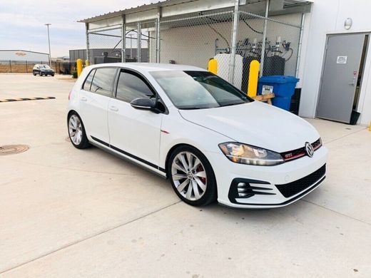 Накладки на дзеркала VW Golf 7 під карбон